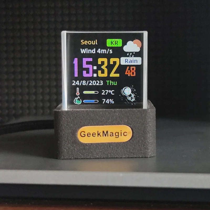 GeekMagic Crystal Display Hologram – 3D Smart Display for Photos, GIFs, and Weather