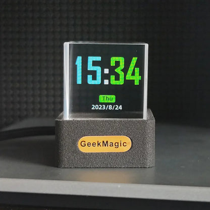 GeekMagic Crystal Display Hologram – 3D Smart Display for Photos, GIFs, and Weather