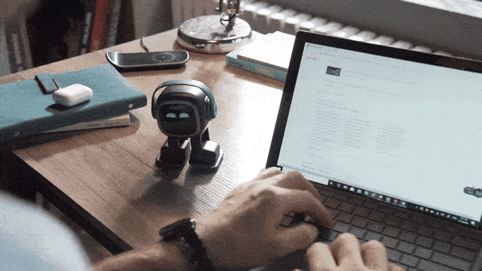 EMO GO HOME – Your AI-Powered Desktop Companion